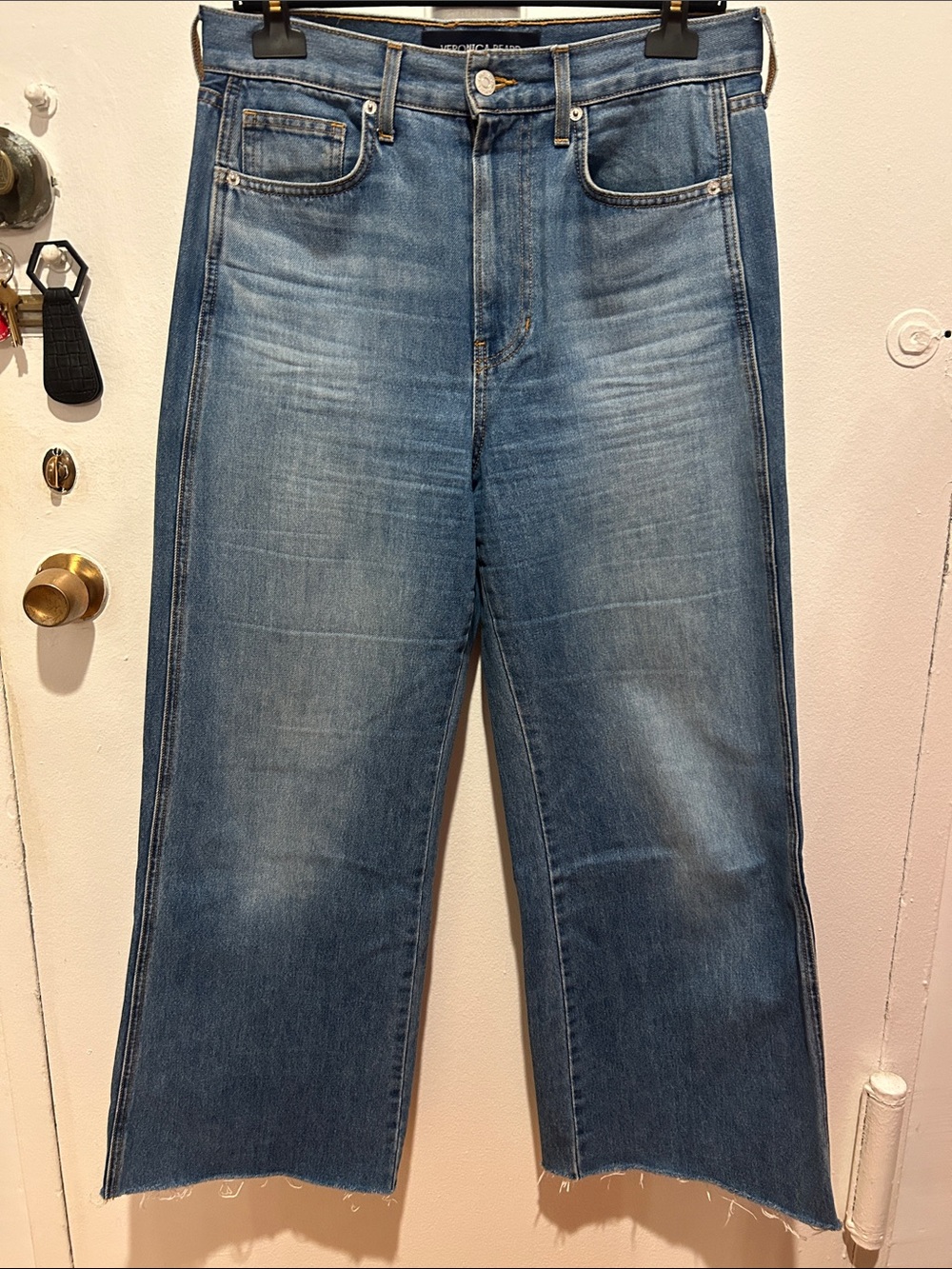 Veronica Beard Taylor Wide Cropped Jeans size 29 in Enough Said